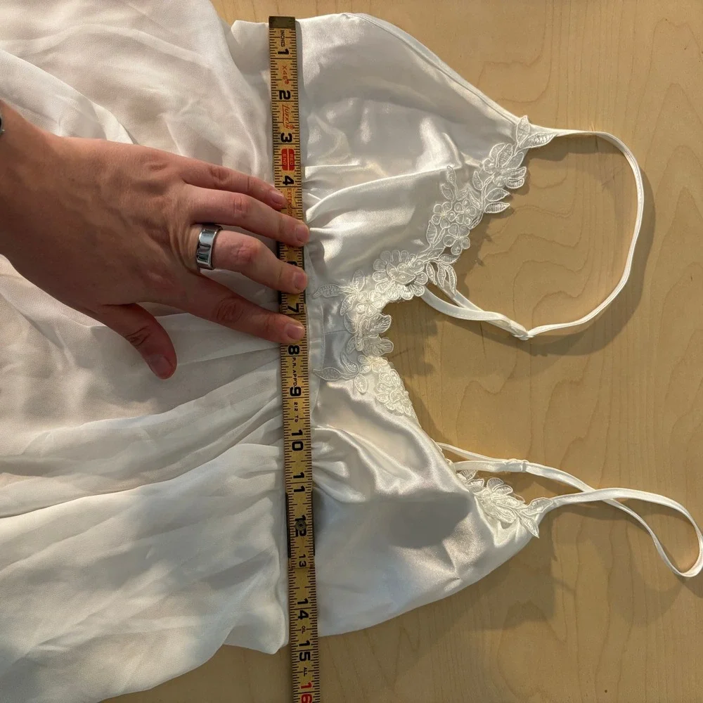 Vintage Intimo Donatella Babydoll Chemise Sz M White Lace Satin Lingerie Nightie - Picture 6 of 6